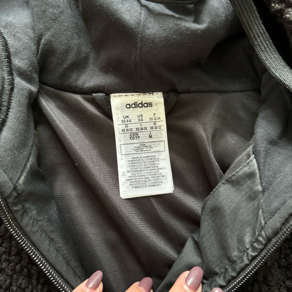 EUC Adidas Women’s Jacket (size XS) & Legging (size M) Bundle - Picture 3 of 6